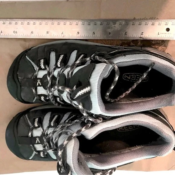 KEEN 7.5 Hiking Women’s Shoes Targhee II Voyageur or Circadia Athletic S… - Picture 10 of 12